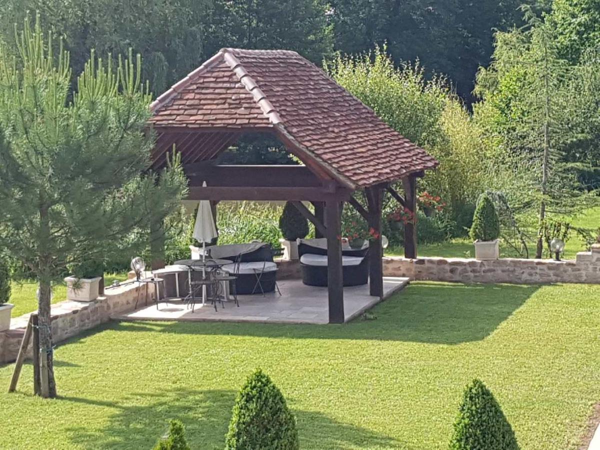 Moulin Du Soustre Bed and Breakfast Cavagnac Exteriör bild