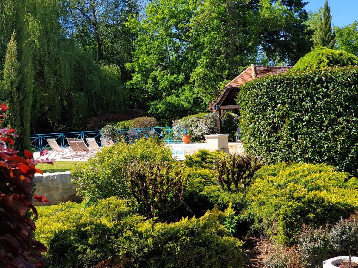 Moulin Du Soustre Bed and Breakfast Cavagnac Exteriör bild